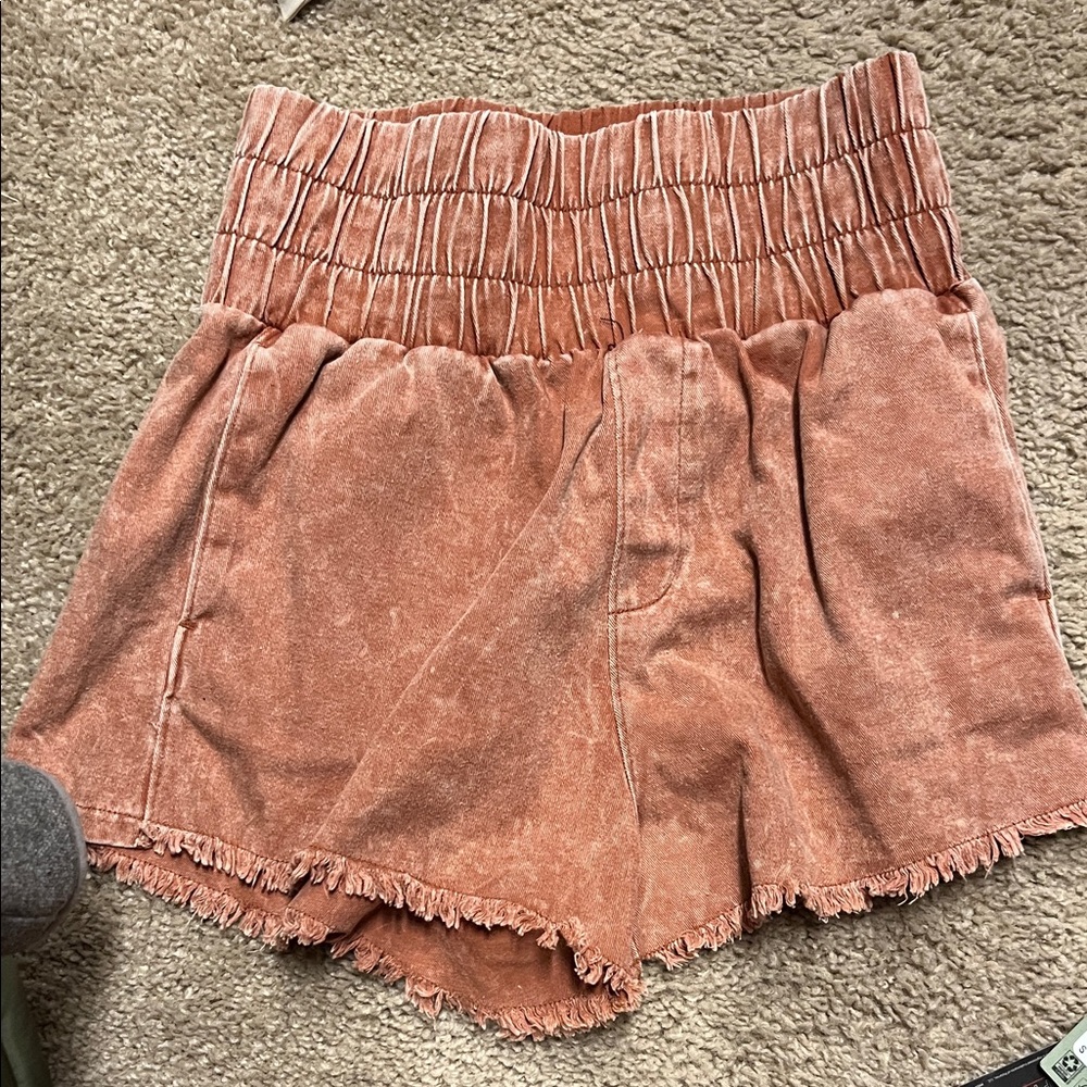 Pink Lily High-Waisted Rust Shorts